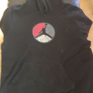 Jordan hoodie size kids XL